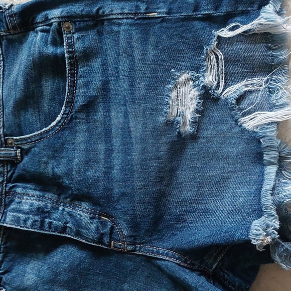 AE 💋12s - Picture 4 of 16